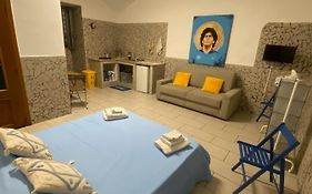 Maradona Home